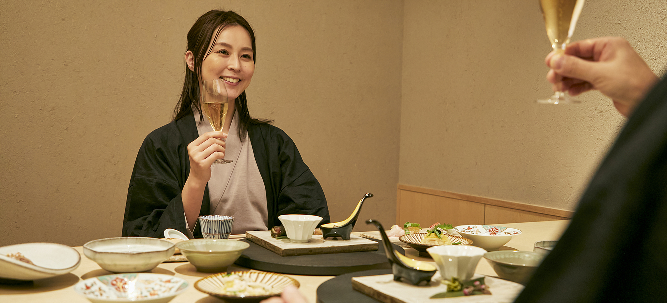 2階食事処・半個室（2～4名）